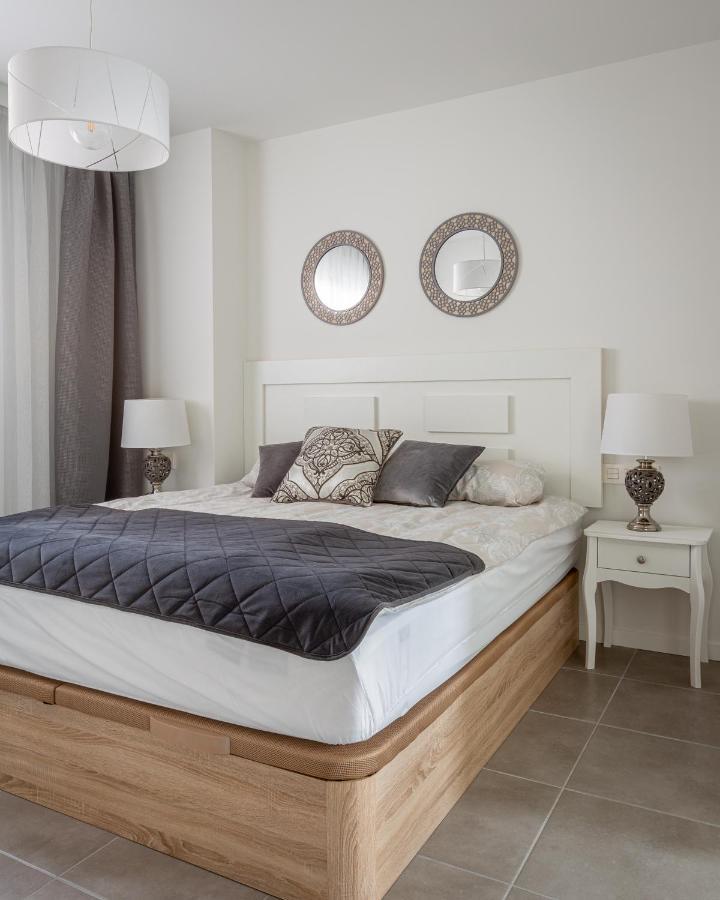 Sunny Apartment In Denia With Outdoor Swimming Pool And Garage Parking Place Included, 300M From The Sandy Beach Esterno foto