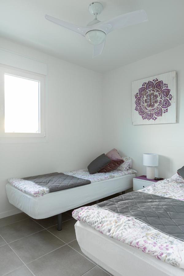 Sunny Apartment In Denia With Outdoor Swimming Pool And Garage Parking Place Included, 300M From The Sandy Beach Esterno foto