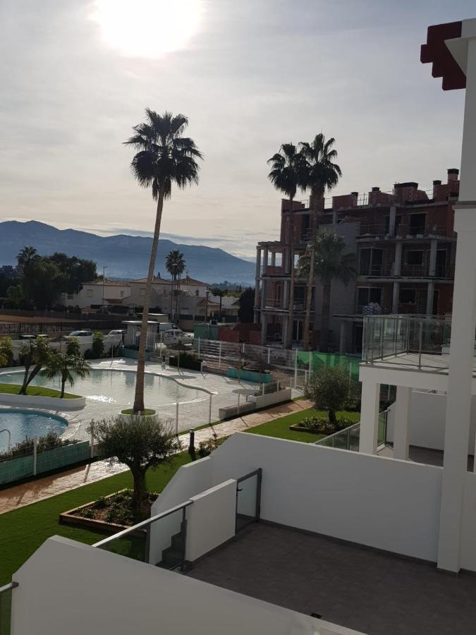 Sunny Apartment In Denia With Outdoor Swimming Pool And Garage Parking Place Included, 300M From The Sandy Beach Esterno foto